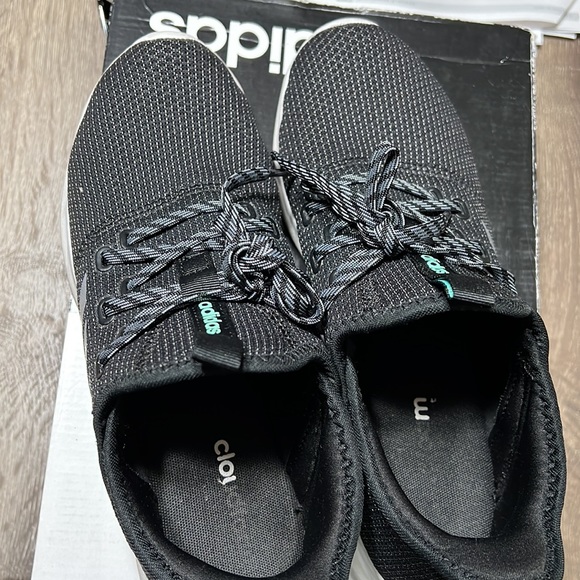 Adidas cloud foam worn a few times - Picture 2 of 2